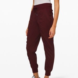 Lululemon Dance Studio Jogger 29”